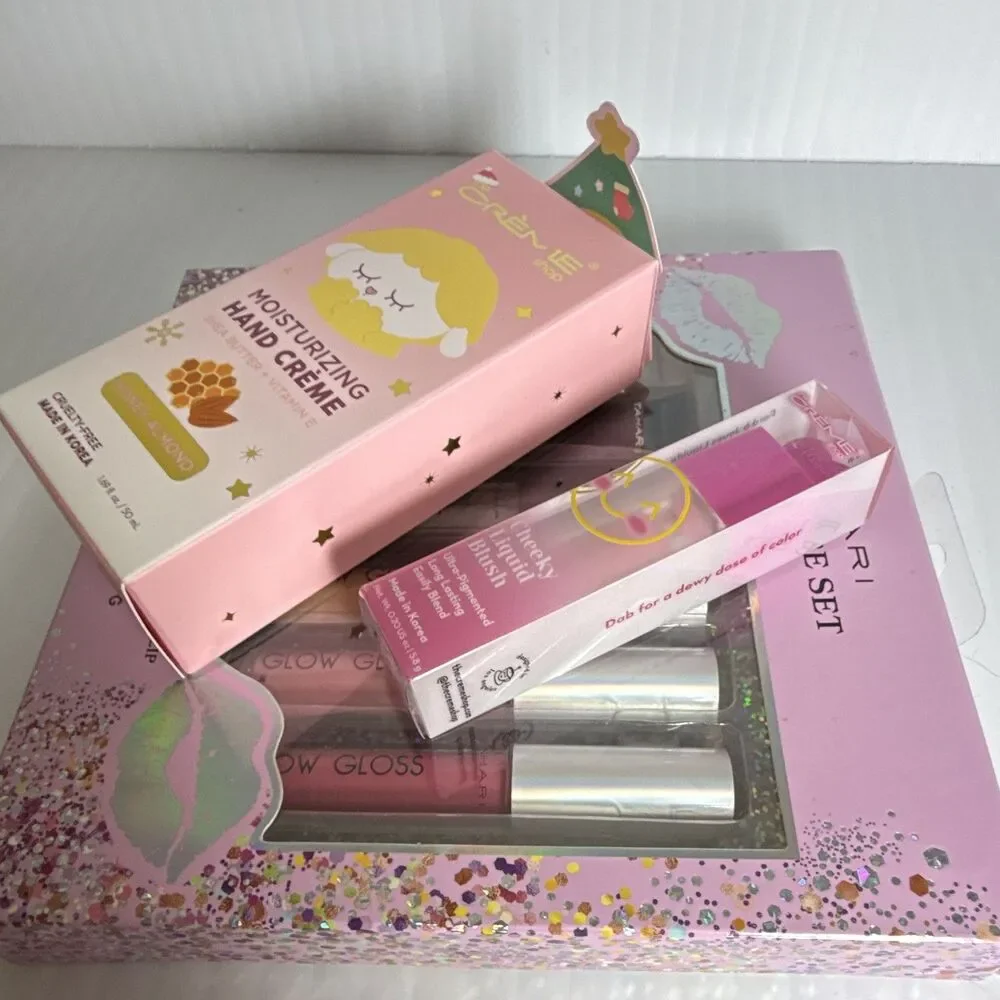 Tahari 6-Pc Lip Care Set w/Lip Scrub, Lip Plumper & 3 Glosses 1.12oz